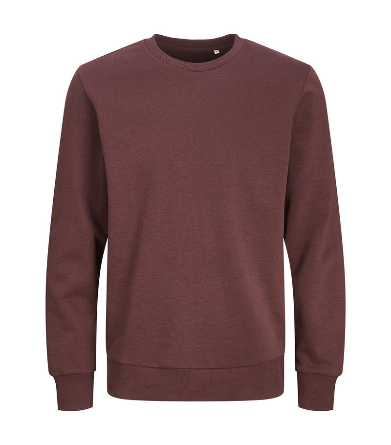 Designa din egen broderade sweater